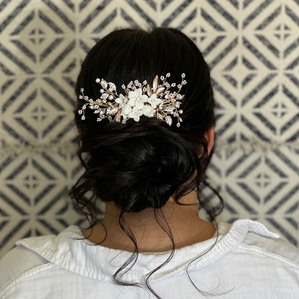 Wedding floral hair comb
